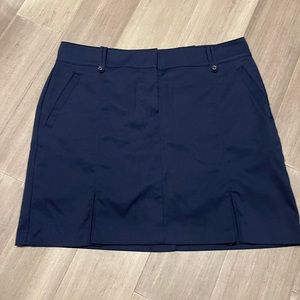 Izod Navy Skort - Gently Worn size 10